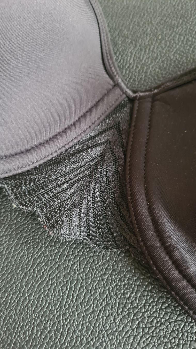 Sonstige Unterwäsche: Triumph BH, Schwarz, Spitze, Gr. 85C – Gebraucht aus Dussnang von Mak13 1