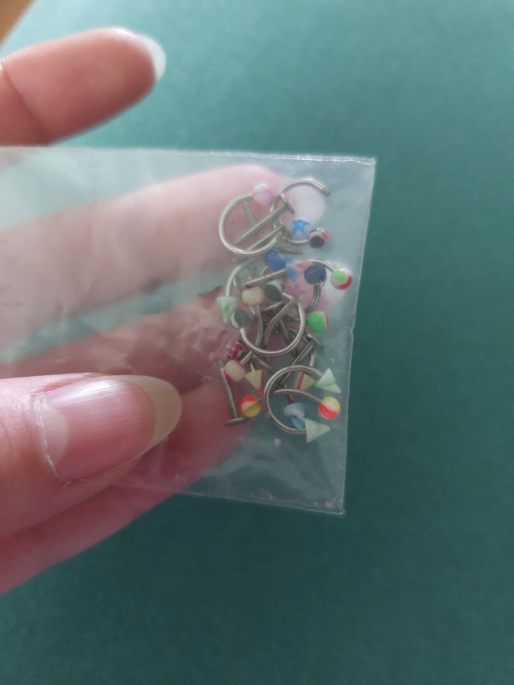 Bijoux piercing: Piercing Set Diverse 24 Stäbe 22 Kugeln – Neuf (Voir description) à Gwatt (Thun) par B.D.999 1