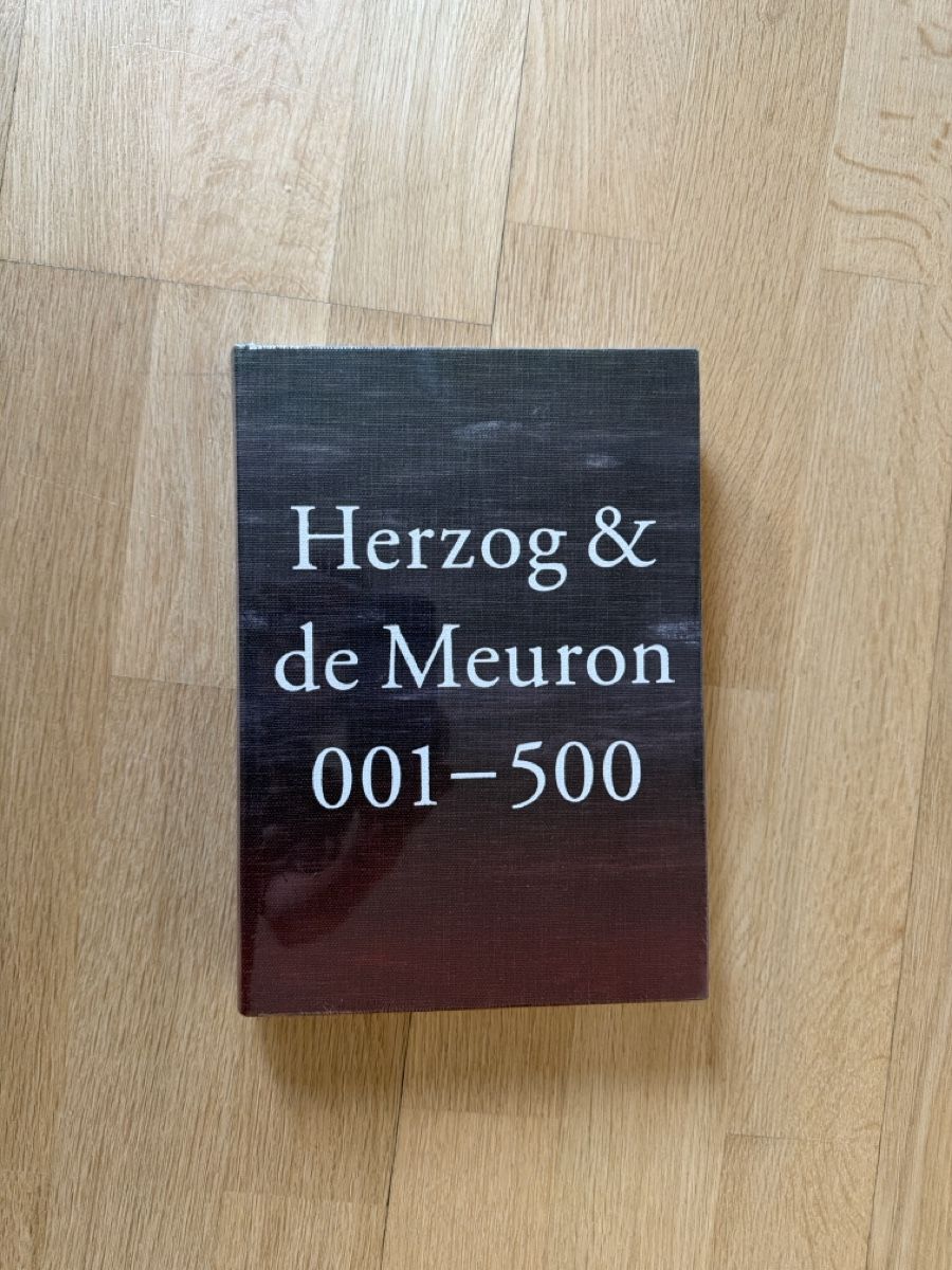 Livres: Herzog & de Meuron Buch 001-500 neu originalverpackt – Neuf avec emballage d'origine à BASEL par LILALOU28