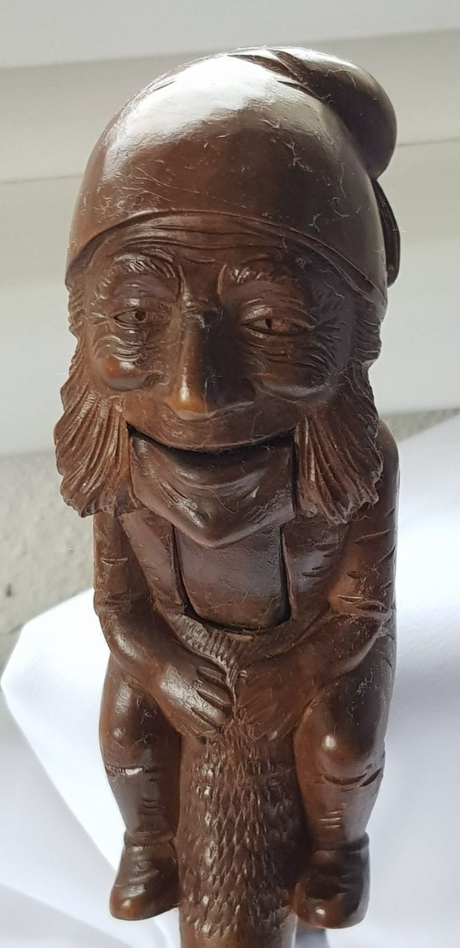 Statuette: Nussknacker geschnitzt Brienz selten schön – Nuovo (secondo la descrizione) da Dällikon venduto da Toyfan