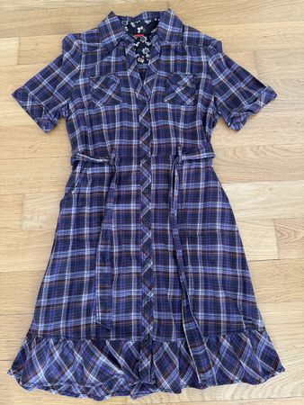S. Olivier Kleid Grösse XS S  36