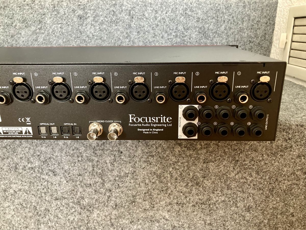 Focusrite Equipement studio: Focusrite Clarett 8Pre X Interface – D'occasion à Glattfelden par Pedals 6