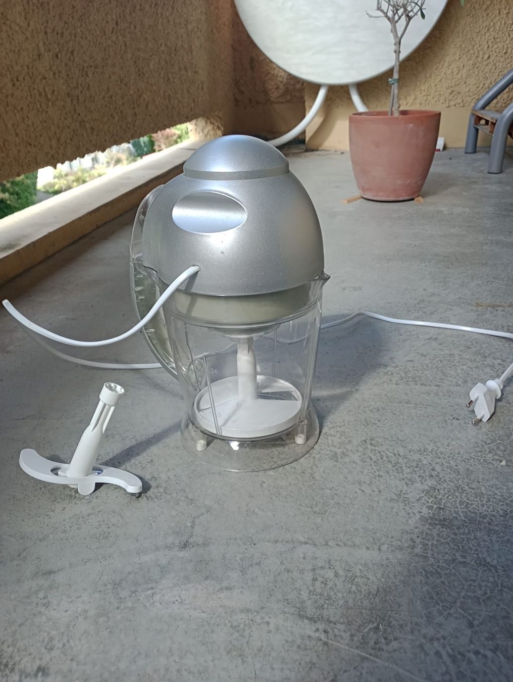 Küchengeräte: Mixer/Multizerkleinerer – Gebraucht aus Wädenswil von Mirm1.0 2