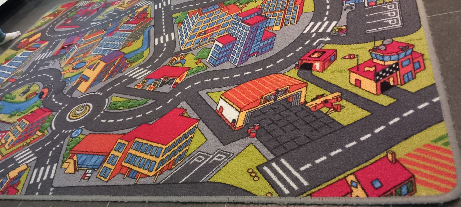 Tappeti & Tappetini: Spiel/Autoteppich – Usato da Menzingen venduto da anaconda69 1