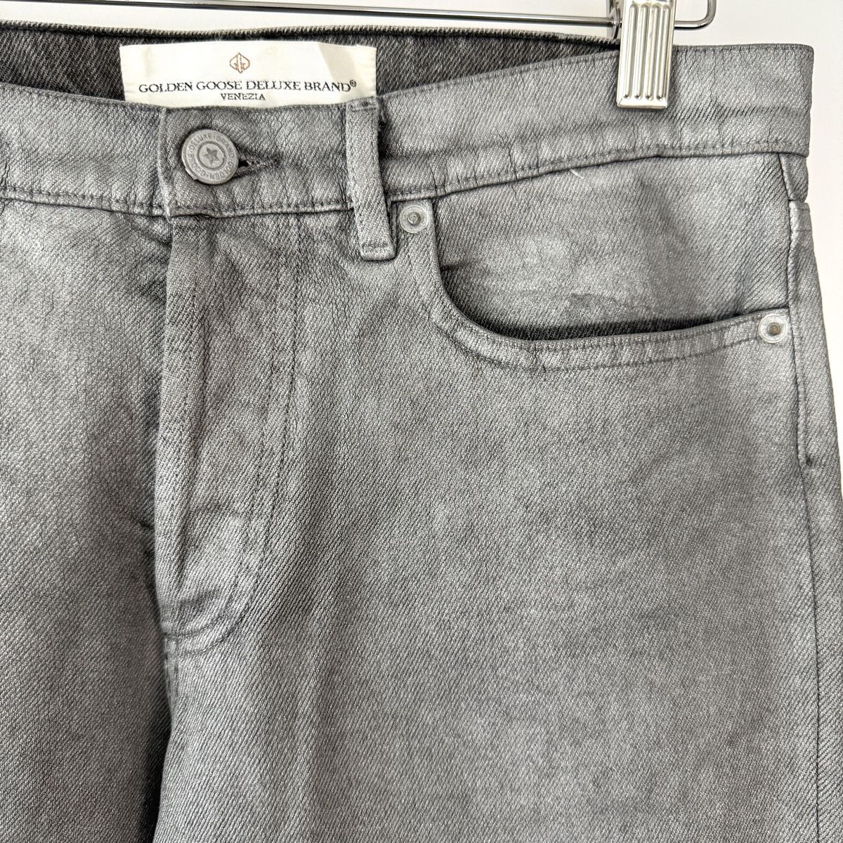 Golden Goose Jeans: GOLDEN GOOSE Silver Jeans – Nuovo (secondo la descrizione) da Emmen venduto da Nightingale_2022 1