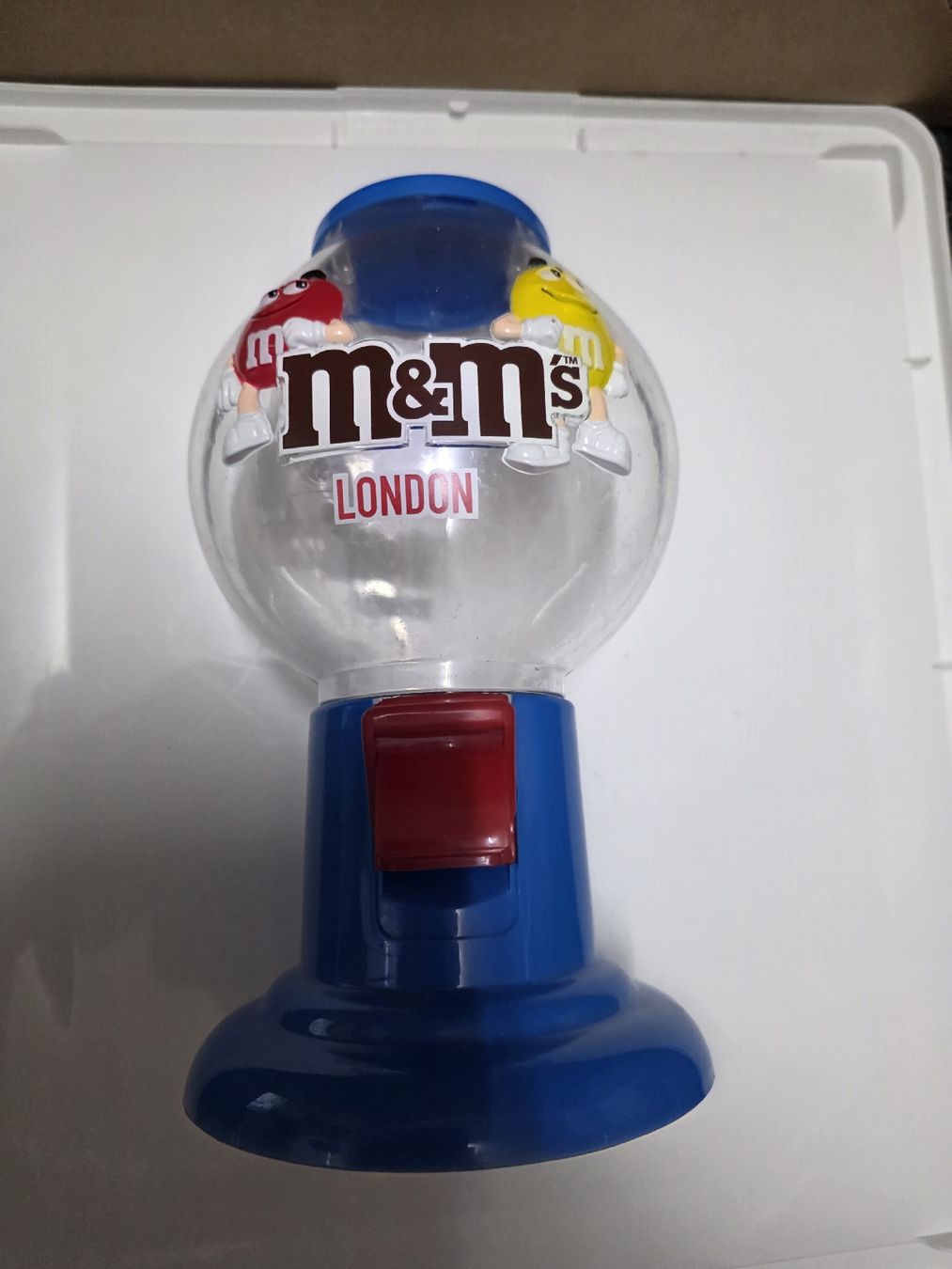 Statuette: M&M's World London Figur Spender – Usato da Dorf venduto da Echo_Elements