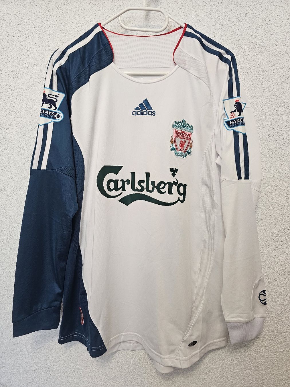 Leibchen & Hosen: Liverpool Langarmtrikot 06/07 – Gebraucht aus Rickenbach LU von LichterWelt