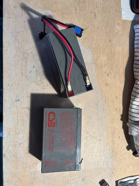Accessori: Echolot-Koffer – Usato da Zürich venduto da Gantner2 2