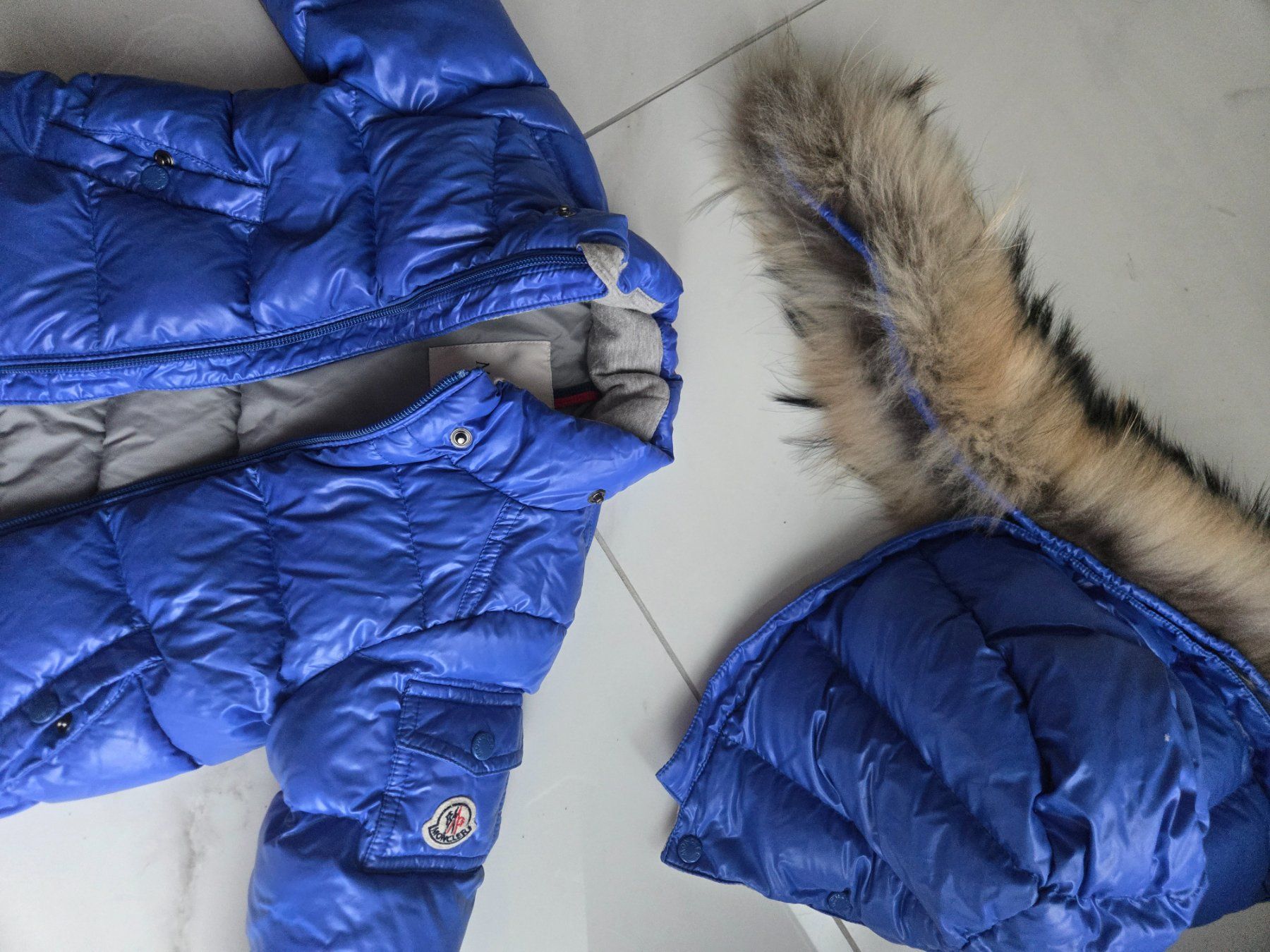 Moncler Lotti & Set di vestiti: Moncler baby – Nuovo (secondo la descrizione) da Le Landeron venduto da Plushka 7