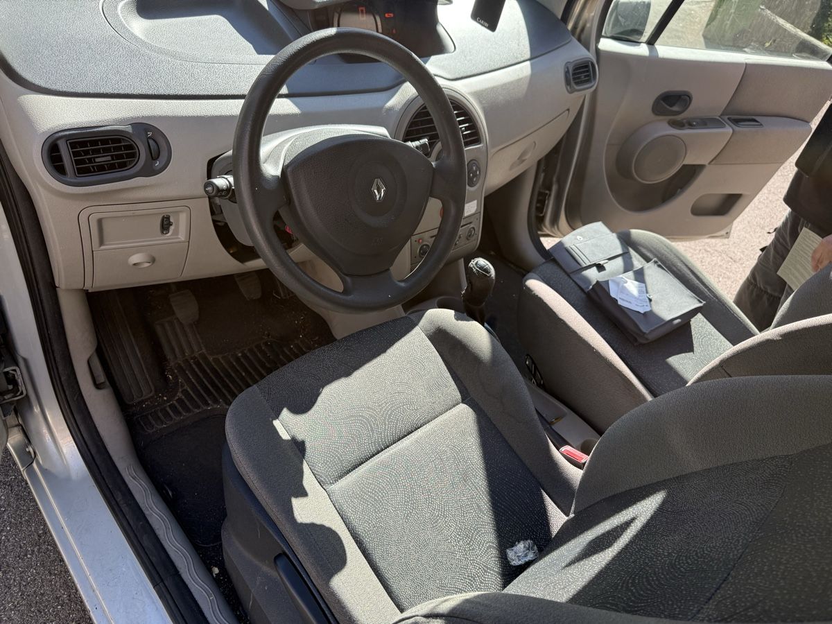 Renault Autos: Renault Modus 1.2 16V  – D'occasion à Schliern b.Köniz par rafal32 5