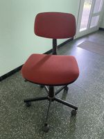 Bürostuhl höhenverstellbar