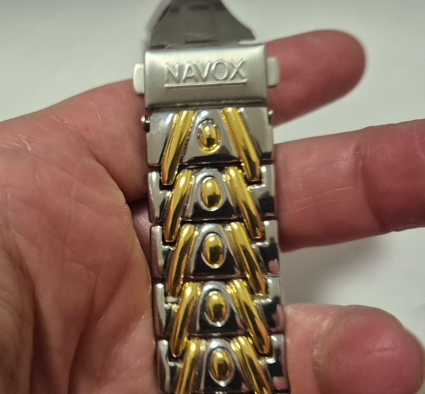 Orologi: Navox Chronograph – Difettoso da Genève venduto da BKYB 5