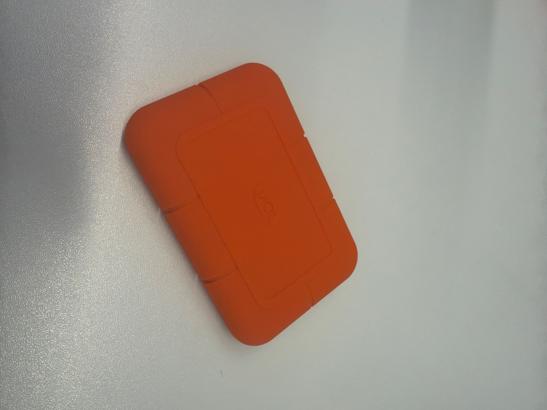 Lacie Dischi rigidi: LaCie Rugged SSD 2TB – Usato da Uster venduto da Provozario84 1