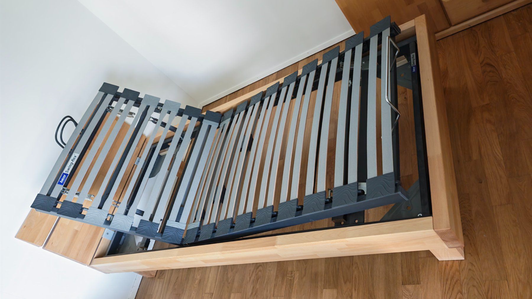 Bico Lattenroste: Bett mit Bico Swing-Flex Lattenrost – Gebraucht aus Berikon von Kudi56 4