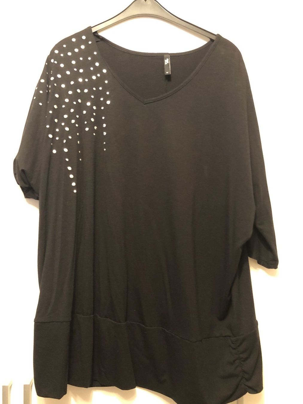 T-shirt: Shirt, schwarz, Gr. 54 – Nuovo (secondo la descrizione) da Uster venduto da Elefanten2
