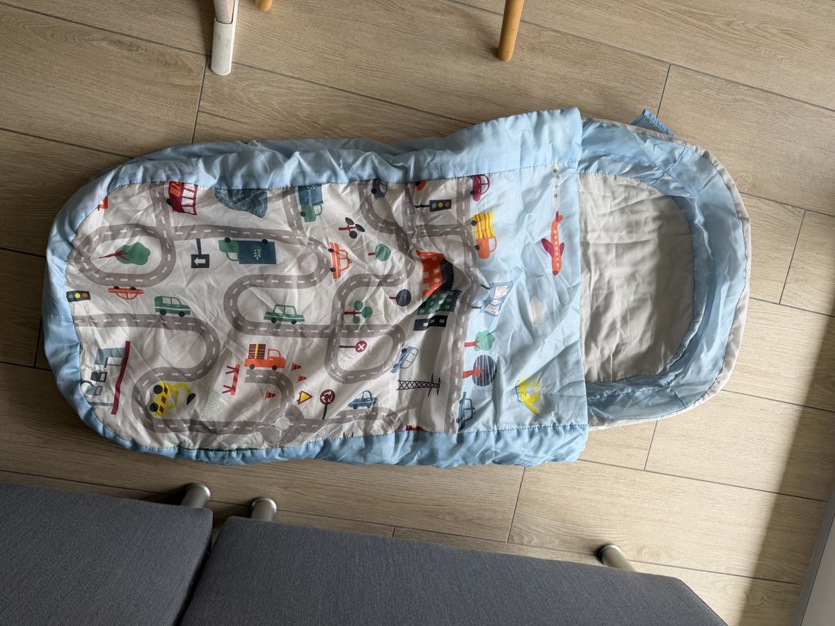 Letti: Readybed - Lit de voyage 🛌 – Usato da La Neuveville venduto da mzel_pika