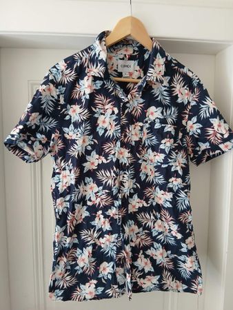 Herren-Hawaiihemd in Grösse M 