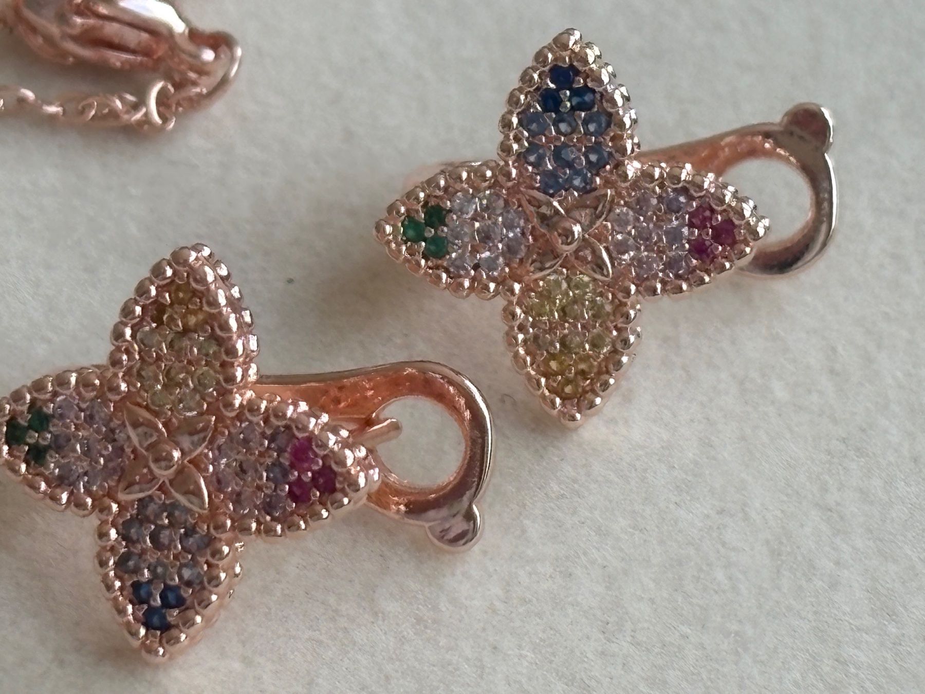 Catenine: Luxus Elegante Set Kette Ohrstecker Multicolore – Nuovo (secondo la descrizione) da Biel-Bienne venduto da Roserosse13 5
