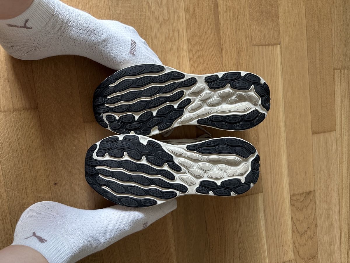 New Balance Herrenschuhe: New Balance Sneakers W680  – Gebraucht aus Altdorf UR von 3beeri 1