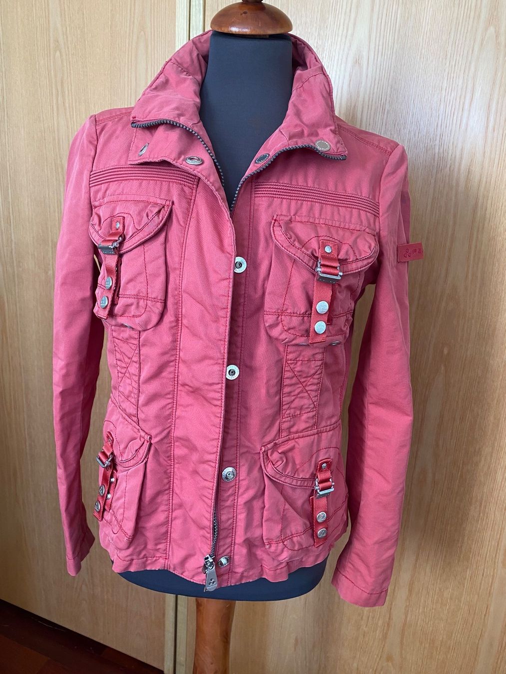 Peuterey Giacche: PEUTEREY leichte Damenjacke Baumwollmix – Usato da Besazio venduto da lionheart63