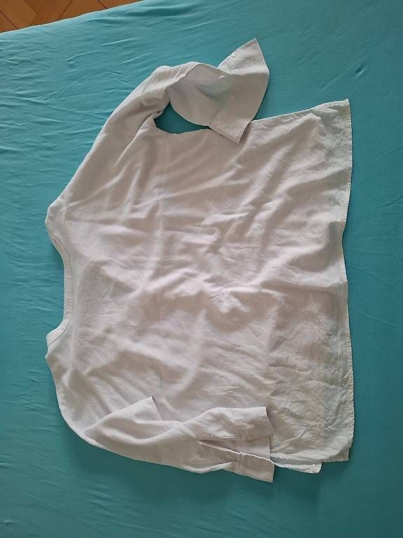 Blusen: Bluse – Gebraucht aus Bern von RoLo12 1