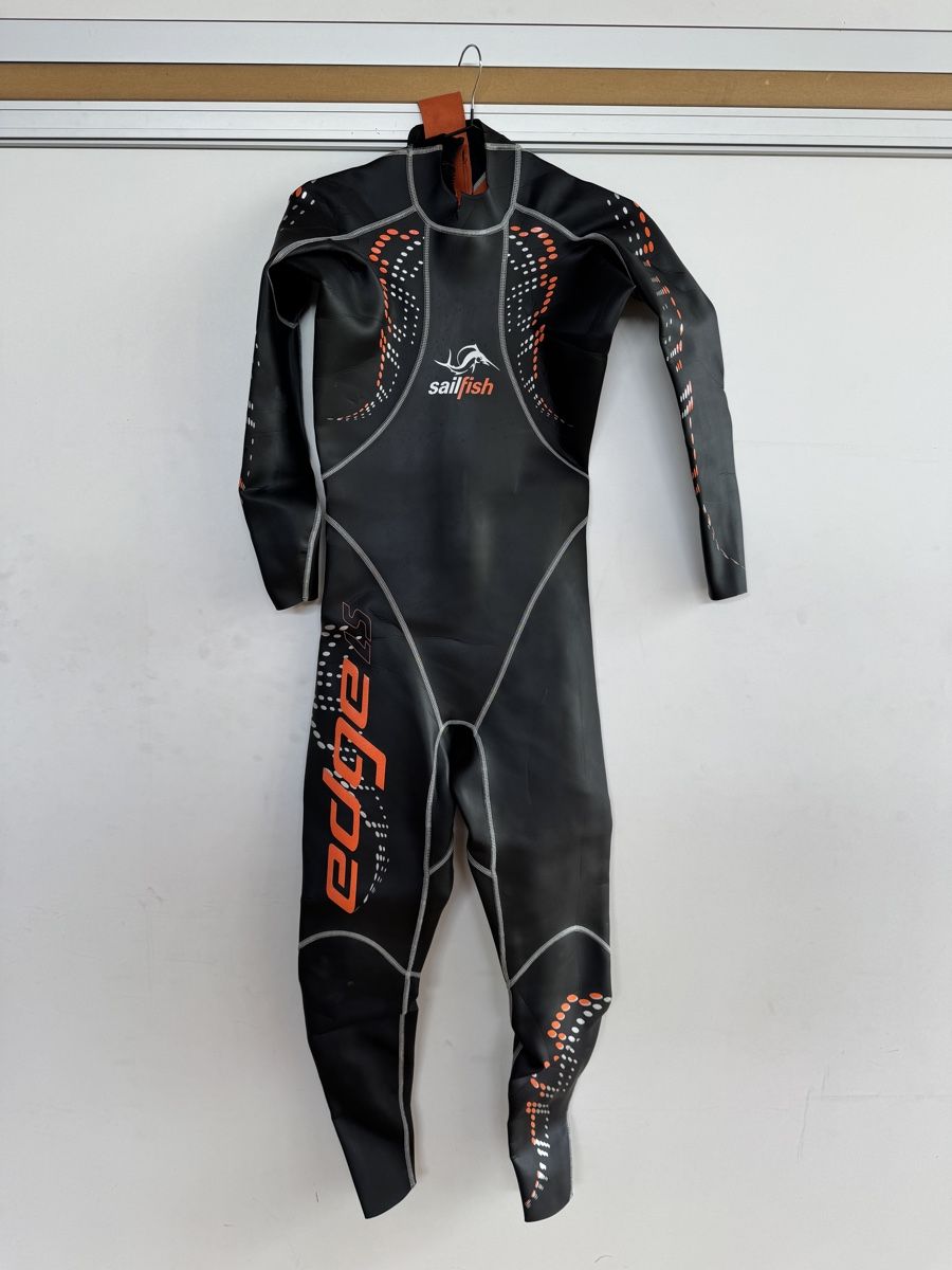Completi: Sailfish Edge LS Neoprenanzug – Usato da Attiswil venduto da luk_nm8g