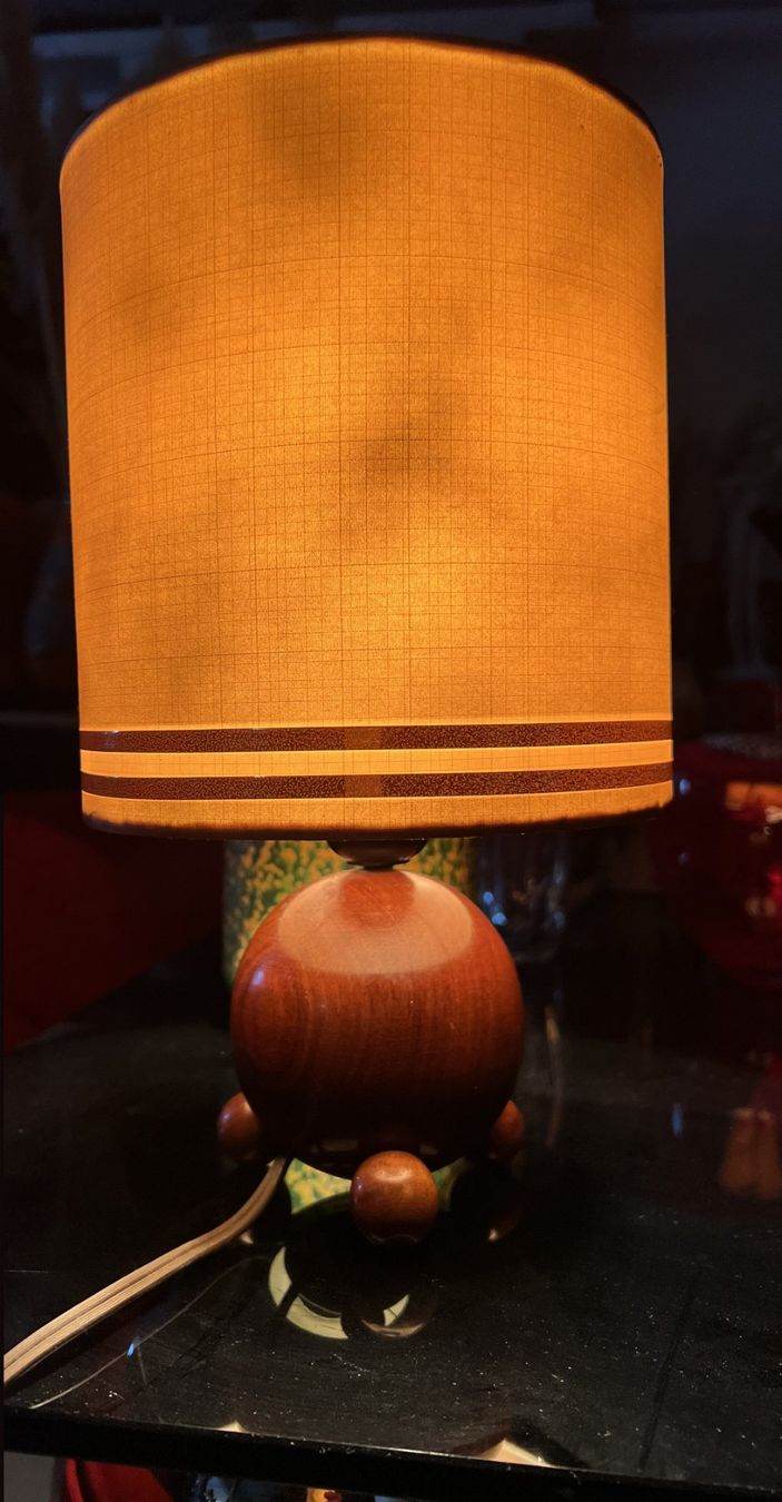 Lampade: Vintage Tischlampe - Teakholz – Usato da Walzenhausen venduto da stilvollwohnen 3