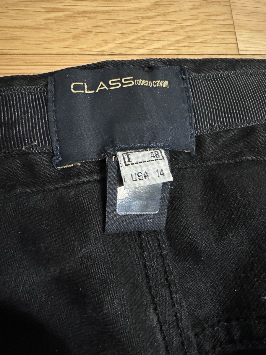 Roberto Cavalli Jeans: Roberto Cavalli jeans – Usato da Zug venduto da pav_q5f7 1