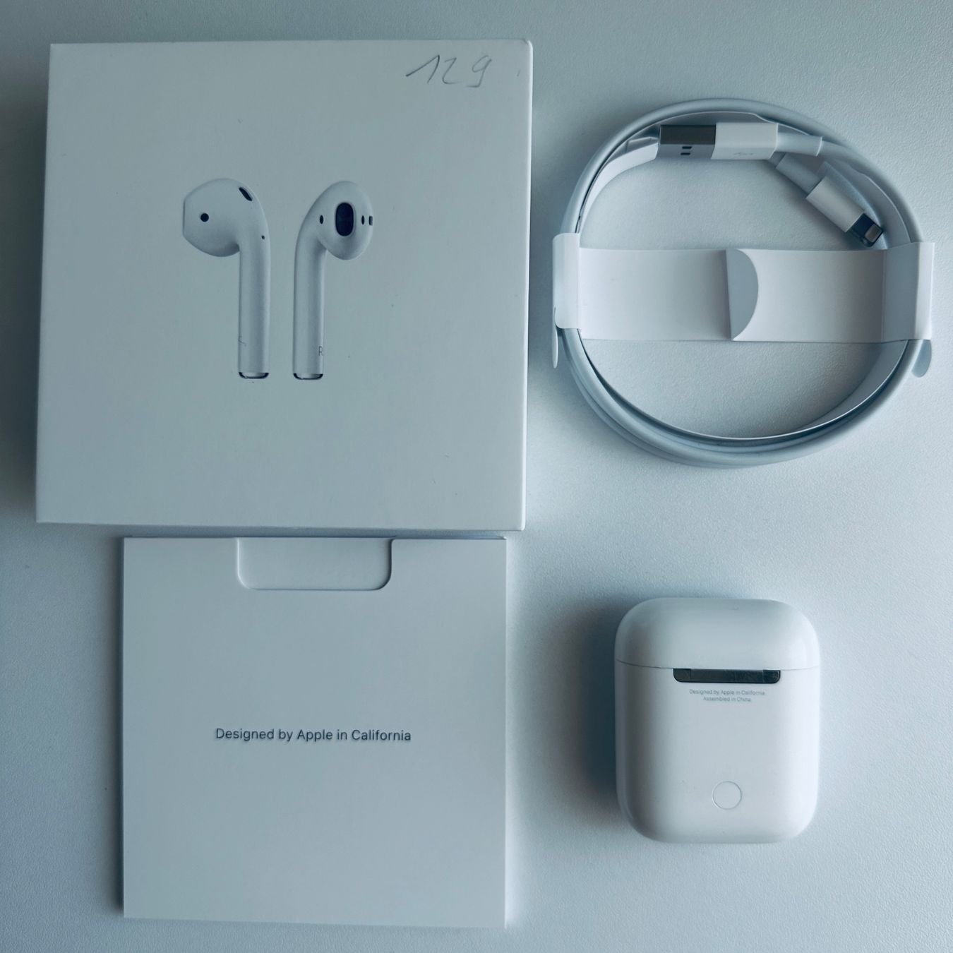 Apple Cuffie: Original Apple AirPods 2 Kopfhörer Wireless Lightning Kabel – Usato da Basel venduto da MY.AIRPODS.SHOP