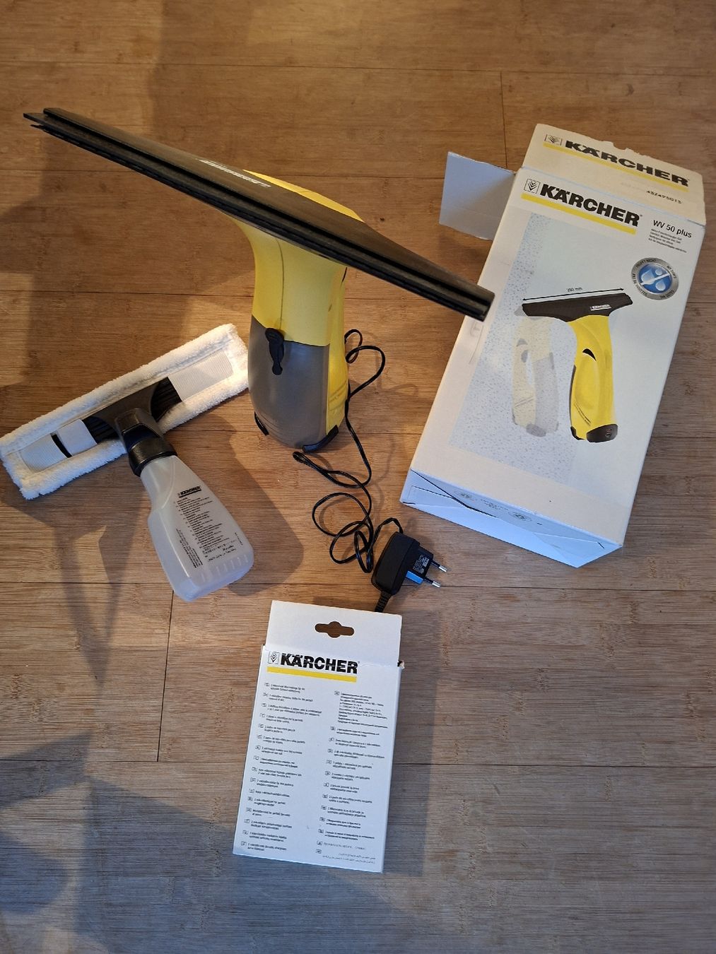 Kärcher Altro per la casa: Kärcher WV 50 Plus Fenstersauger Set – Usato da Stäfa venduto da Rampensau 1
