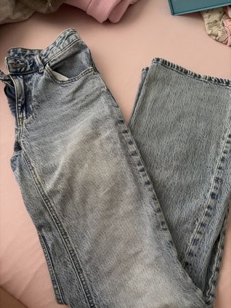 Jeans strteen Grösse 34 blaue Waschung neuwertig