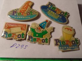 5 ver Pierrot Glace Pins (D295)