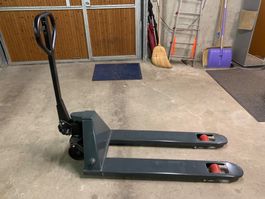 Hubwagen wie neu