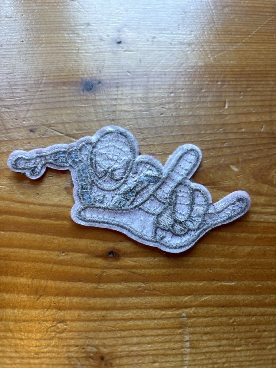 Placchette & Badge: Badge à repasser Spiderman – Nuovo (secondo la descrizione) da Chêne-Bougeries venduto da Bambideluxe 1