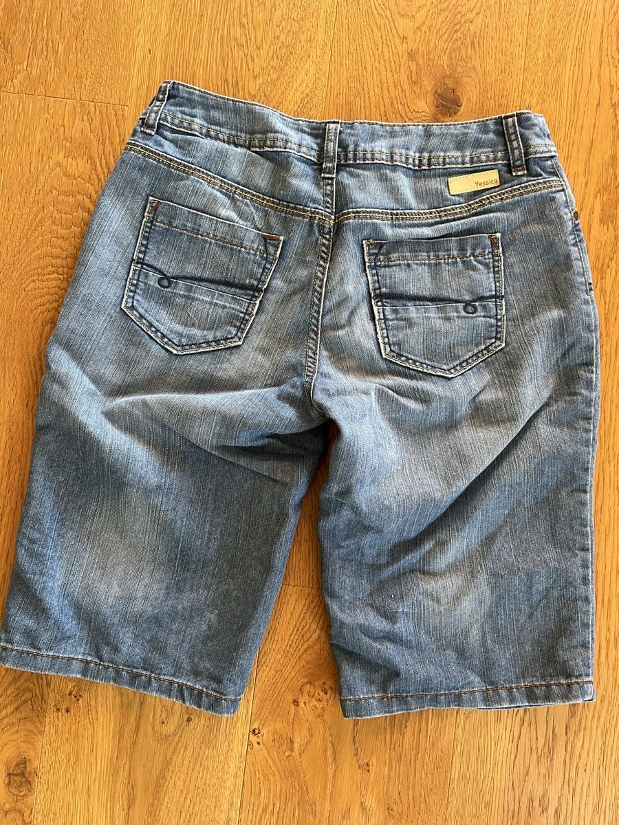 Jeans: Damen Jeans Bermuda Gr. 38 – Gebraucht aus Sigriswil von Krugle83 1