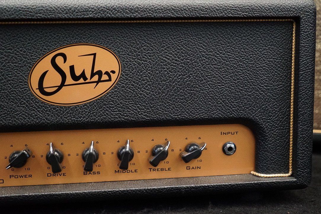 Verstärker: Suhr Badger 30 Halfstack mit 1×12" Black/Gold Cabinet – Gebraucht aus Ortschwaben von Musictrade 3