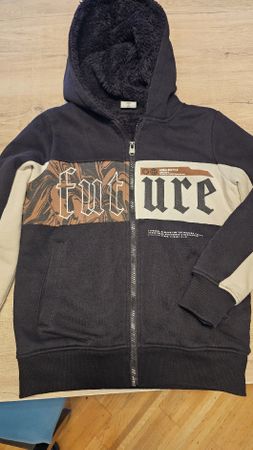 Kapuzenjacke Chapter Young schwarz Grösse 134/140