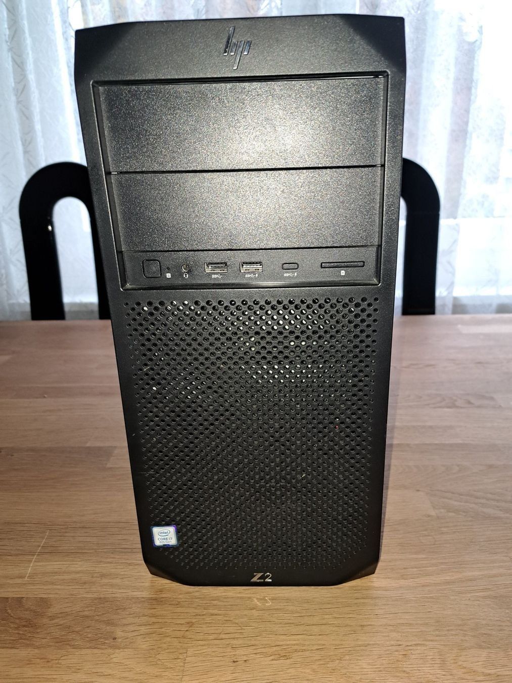 Hewlett Packard PC: HP Z2 G4 Tower Workstation – Usato da Effretikon venduto da Skycon 1