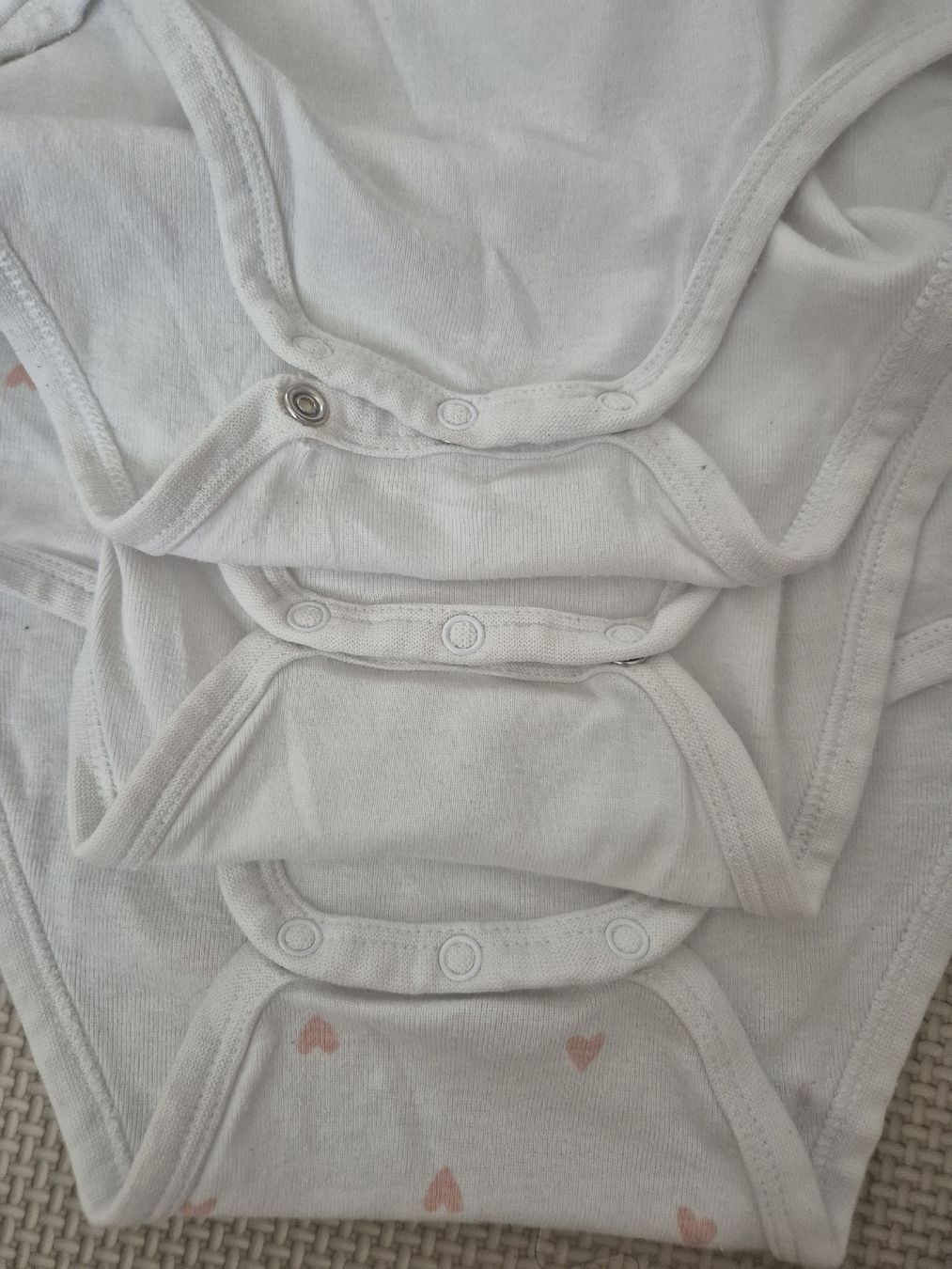 H&M Camicie, Top & T-shirt: Bodys Gr. 92 – Usato da Villars-sur-Glâne venduto da Thalimey 2