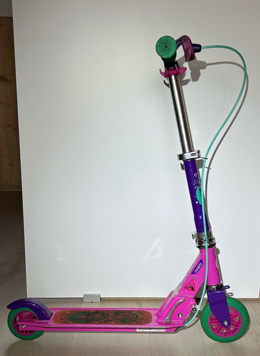 Fahrzeuge für Kinder: Scooter pink Trottinett – Gebraucht aus Heimberg von SN933