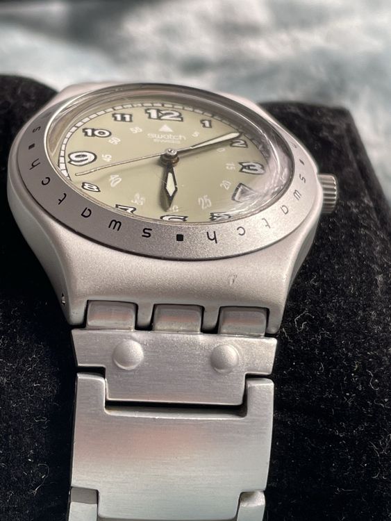 Swatch Montres: Montre Swatch Irony Aluminium Date!  – D'occasion à Bramois par Dejavu_1967 2