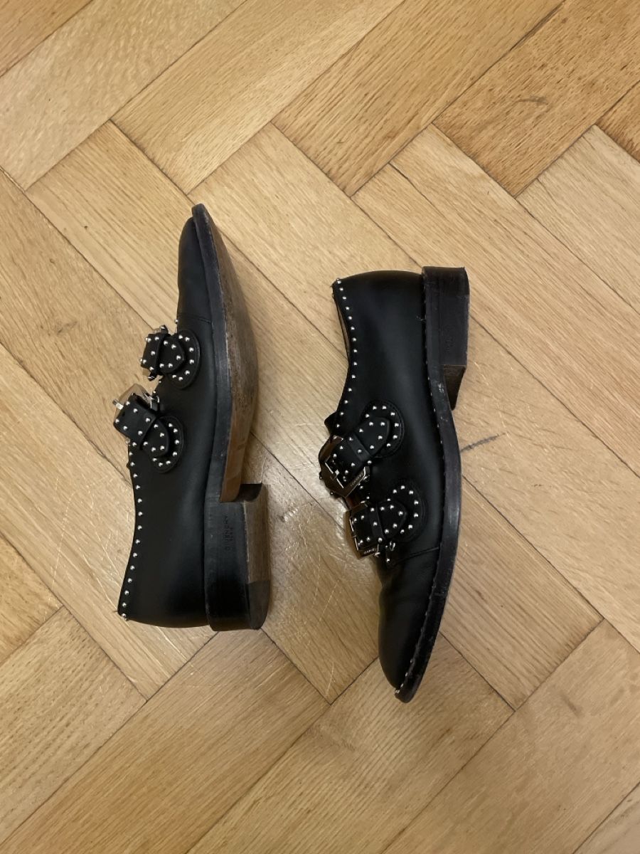 Givenchy Damenschuhe: Chaussures Givenchy taille 37.5 – Gebraucht aus Genève von Videdress22 2