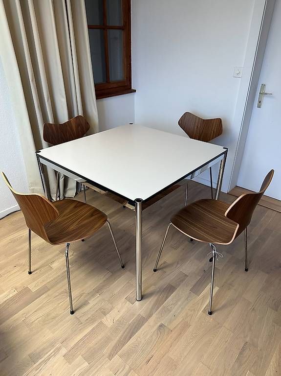 USM Tavoli: Table USM Haller en stratifié gris perle // Ref. AY0354 – Usato da Ravoire venduto da ARKY_s