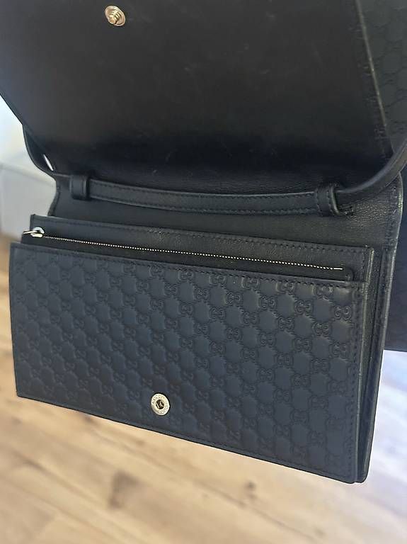Borse da donna: Gucci Crossbodybag schwarz – Usato da St. Gallen venduto da fla_j5jj 4