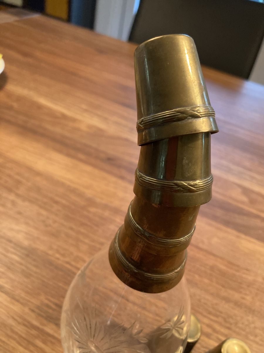 Caraffe: Antike Karaffe 6 Messing Becher – Usato da Kesswil venduto da Branca-01 2