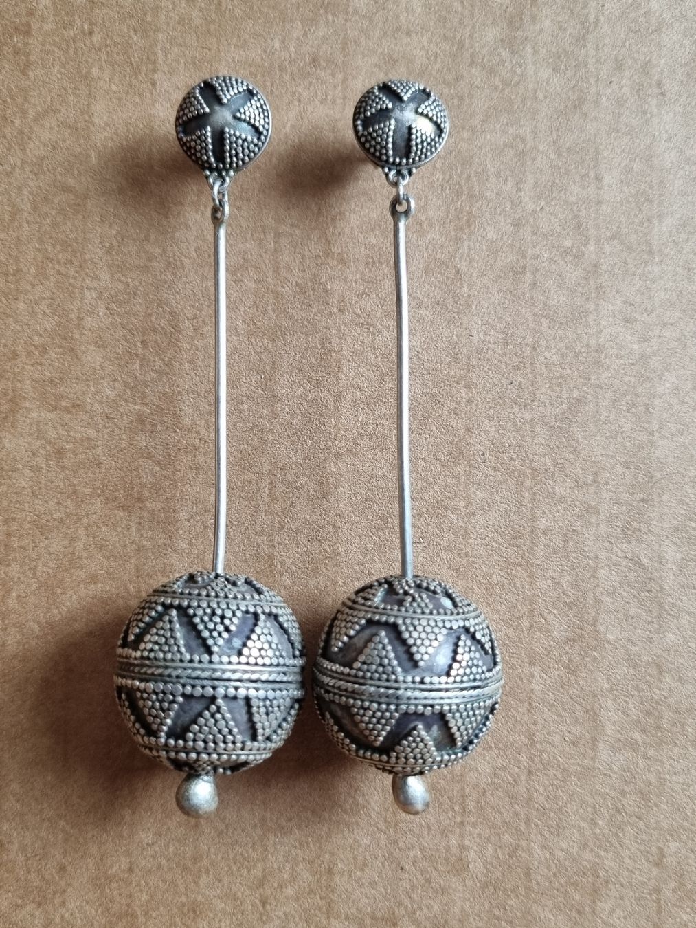 Ohrringe & -stecker: Silber Ohrringe – Gebraucht aus Schaffhausen von Leveron13