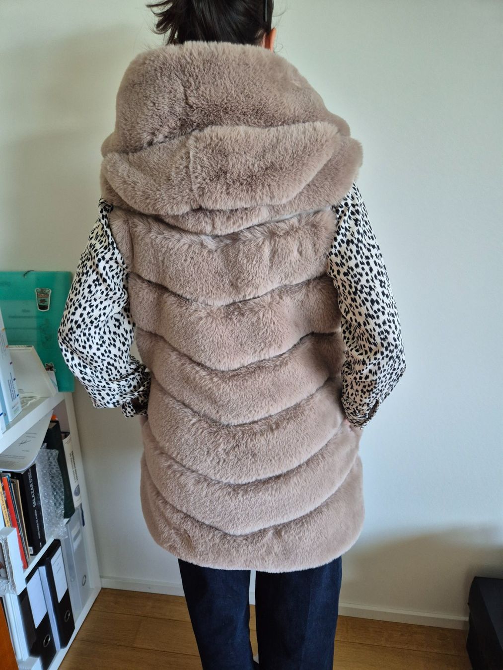 Gilet & Giacche senza maniche: Gillet imitation fourrure VIMODA - taille S – Nuovo (secondo la descrizione) da Genève venduto da Talhinho