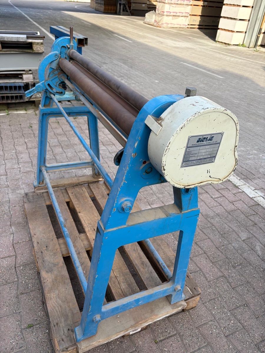 Toutes les machines: Rundbiegemaschine / Walze – D'occasion à Niederuzwil par Solutions4industry