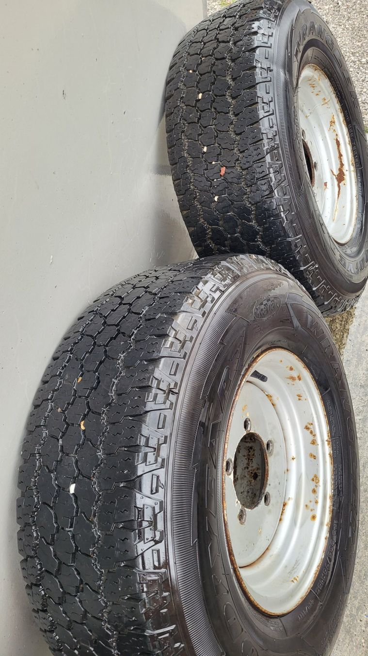 Bucher Trattori: Kommunalreifen von Bucher 2800 – Usato da Kerns venduto da avr75 5