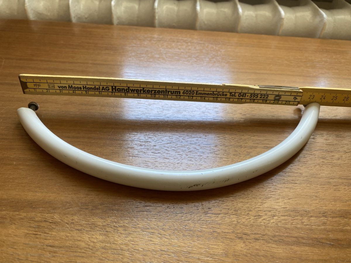 Eisenwaren: 1 großer Metall Griff ca. 24 cm lang – Gebraucht aus Zürich von ann_9fv5 2
